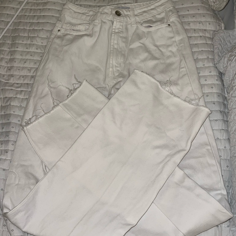 Zara Straight white jeans